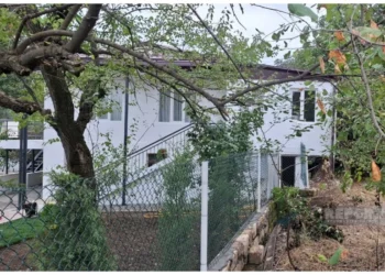 Qırmızı Bazar qəsəbəsində 39 nəfər məskunlaşıb