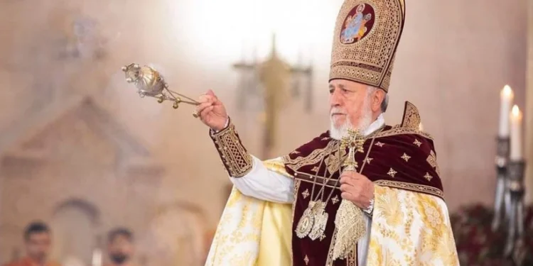 II Qaregin Roma Papasını Ermənistana dəvət edib