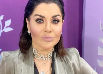 Xatun sevdiyinə səsləndi: “Küsmüsənmi?”