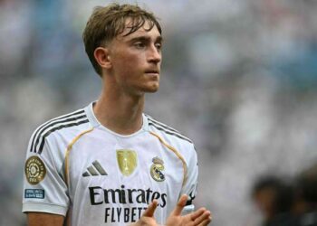 “Real”ın ulduzunun qardaşı ilə evlənən Lalə bu məşhurun qızı imiş – FOTO