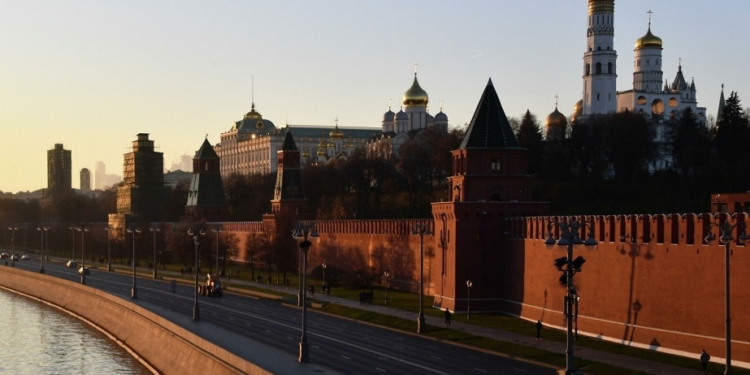 Putin-Tramp telefon danışığı kimin təklifi ilə baş tutub?