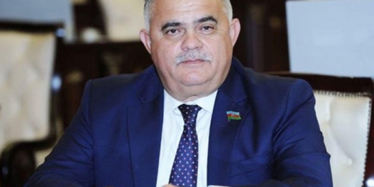 "Prezidentin bu sammitdə iştirakı Azərbaycana böyük töhfələr verəcək" - Deputat