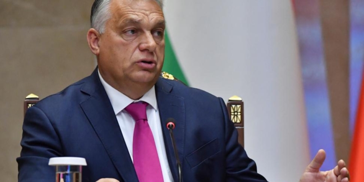 "Aİ-də Ukraynanı parçalamaqdan söhbət gedir" - Orban