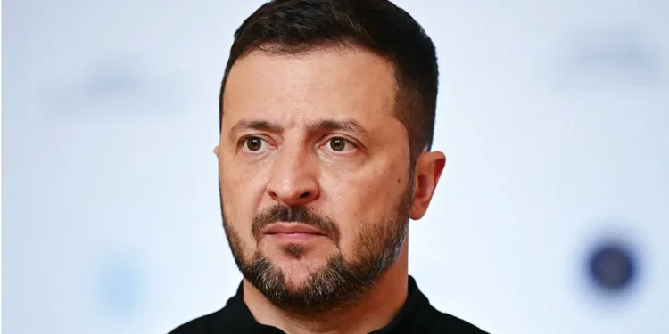 "Rusiyanın zərbələrinə cavablarımızda müsbət əlamətlər var" - Zelenski 