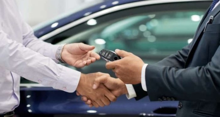 Azərbaycanda bu şəxslər dövlətdən pulsuz avtomobil ala bilər - RƏSMİ