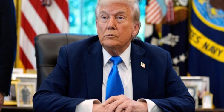 Tramp Ukraynanın münaqişədə qalib gələcəyinə İNANMIR  