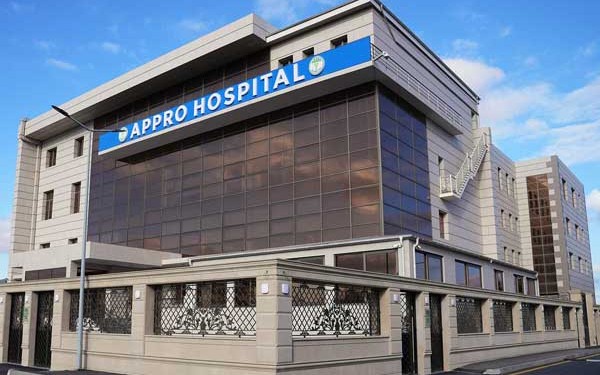 "Appro Hospital"da qalmaqal - Qadın əməliyyatdan sonra ağır vəziyyətə düşdü (VİDEO)