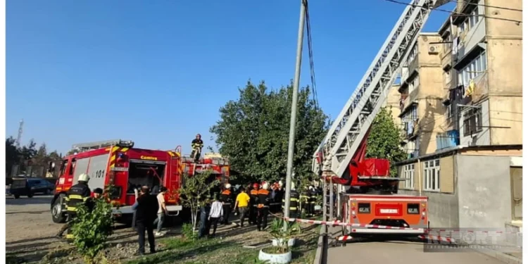 Gəncədə mənzildə partlayış olub