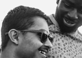 22 yaşlı futbolçu ürəktutmasından vəfat edib