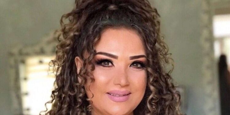 Azərbaycanda müğənnini toydan qovdular