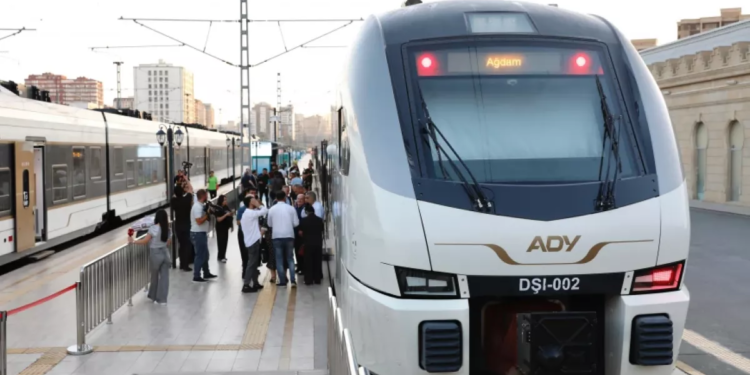 Bu marşrut üzrə əlavə qatar reysləri təyin edildi