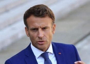 Makron Qəzzadakı münaqişənin həllinə kömək etməyə hazırdır