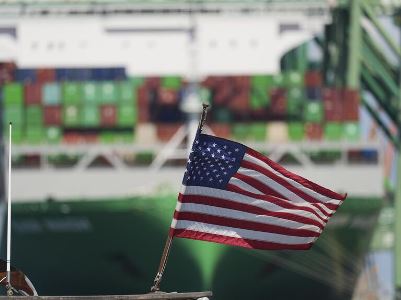 Çin Amerika gəmilərinə xüsusi liman rüsumları tətbiq edəcək