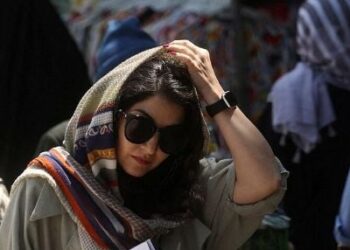 İran məcburi hicabı ləğv edib