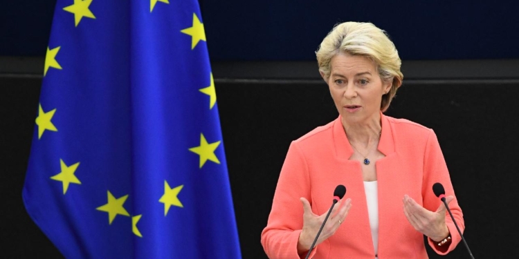 "Ərazimizin heç bir şəkildə pozulmasını qəbul etməyəcəyik" - Leyen 