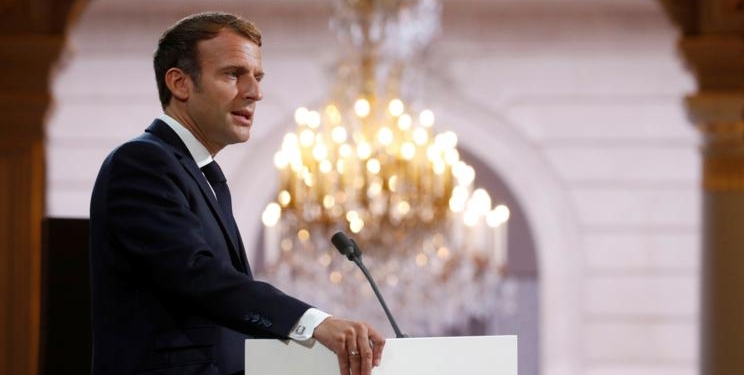 Makron Luvrda təhlükəsizliyin gücləndirilməsini tələb edib