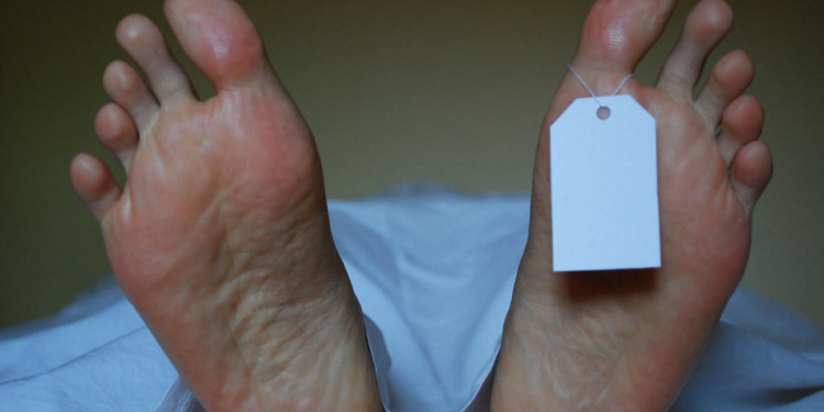 Biləsuvarda evdə 48 yaşlı kişinin meyiti tapılıb