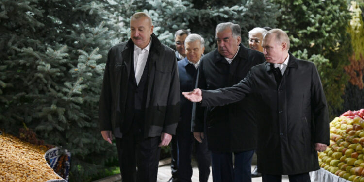 İlham Əliyev MDB dövlət başçılarının qeyri-rəsmi şam yeməyində iştirak edir - FOTO 