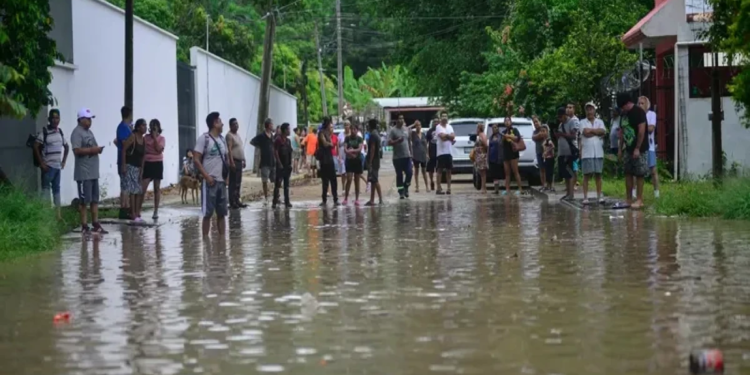 Meksikada daşqınlarda 28 nəfər ölüb