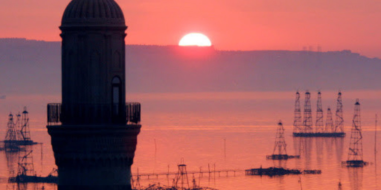 Azərbaycan nefti bahalaşdı