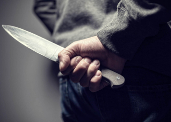 Bakıda məktəbli bıçaqlanıb, həmyaşıdı tutulub