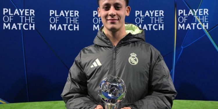 Arda Güler oktyabrın ən yaxşı futbolçusu seçildi