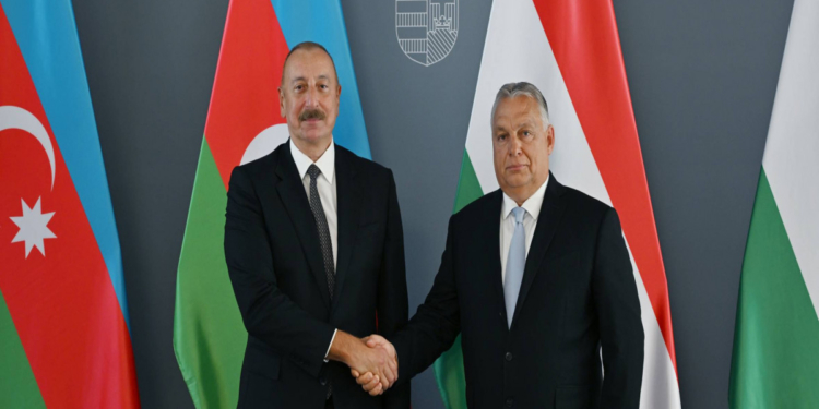 İlham Əliyev Viktor Orbana təbrik məktubu göndərib