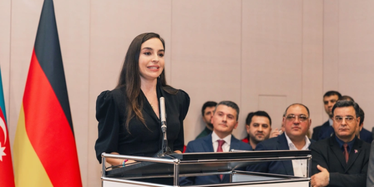 Berlində MAMA "Ana təbiət" beynəlxalq incəsənət sərgisinin açılışı olub