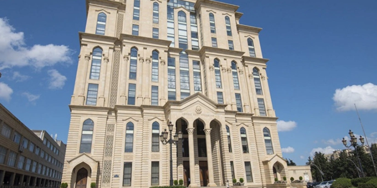 Ramil Həsənin deputat səlahiyyətlərinə xitam verildi