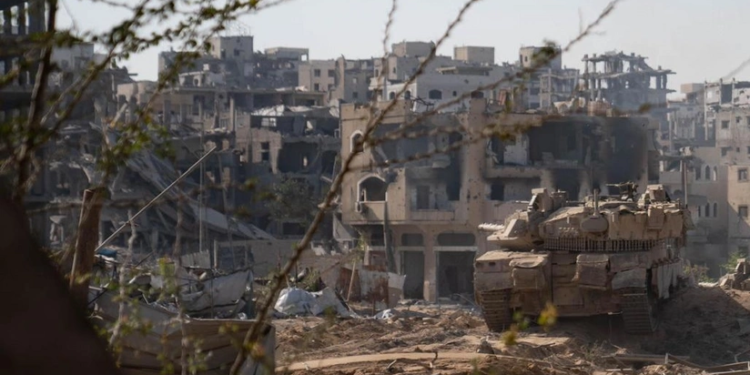 "QHT işi" üzrə təqsirləndirilən Hafiz Həsənovun məhkəməsi başlayıb