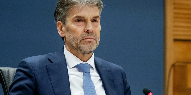 Niderland "dron divarı"nın yaradılması layihəsinə rəhbərlik edəcək