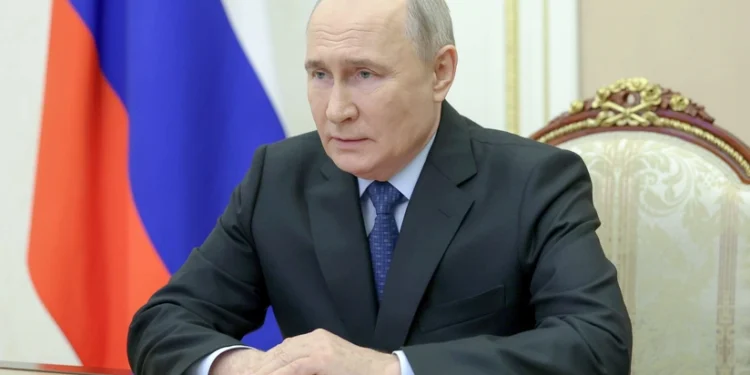 Əgər bu baş versəydi, təyyarə elə yerindəcə məhv olardı - Putin təyyarə qəzasından DANIŞDI