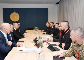 İlham Əliyevin Volodimir Zelenski ilə görüşü olub – FOTOLAR