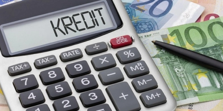 Azərbaycanda problemli kreditlərin məbləği 10 % artıb