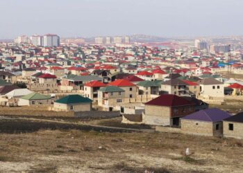 Sənədsiz evlər problemi: Yüzlərlə ailə çıxarış gözləyir – VİDEO