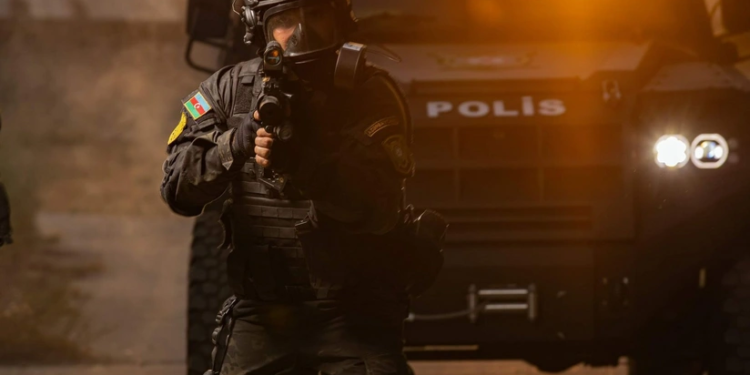 Bakıda polisə silahlı müqavimət - zərərsizləşdirilərək...