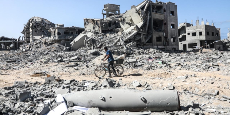 Qəzza hökumətindən partlamamış hərbi sursatlarla bağlı XƏBƏRDARLIQ