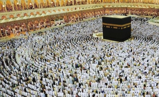 Həcc ziyarətinə sənəd qəbulu elan edildi