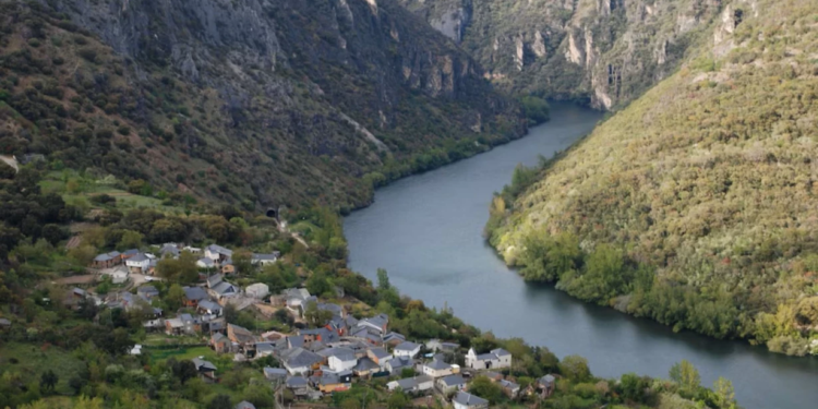 İspaniyada bu kəndlərə köçənlərə pul veriləcək