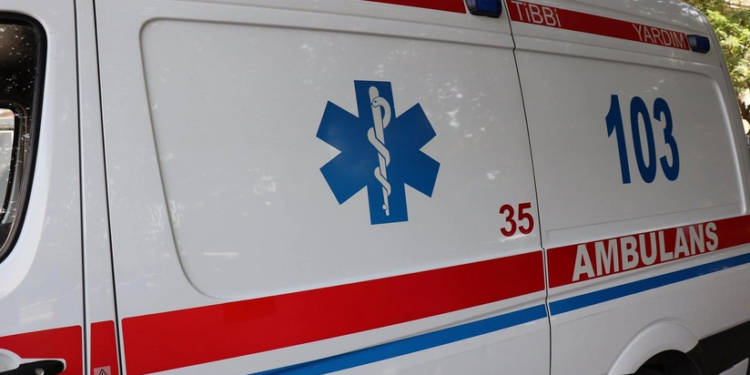 Parkda huşsuz vəziyyətdə tapılan 39 yaşlı kişi ölüb