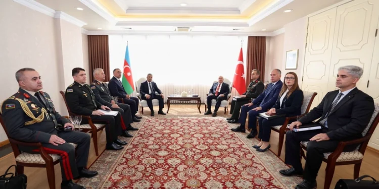 Ankarada Türkiyə-Azərbaycan-Gürcüstan müdafiə nazirlərinin görüşü keçirilir