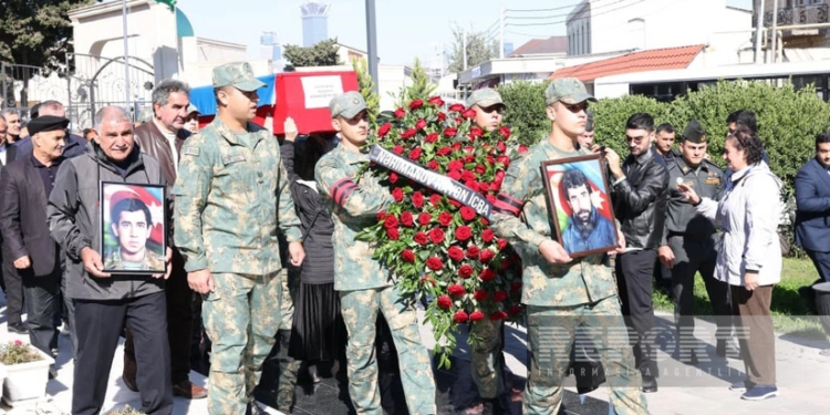 İtkin-şəhid Mübariz Şahmurov dəfn olunub - YENİLƏNİB