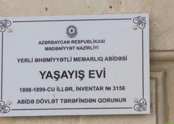 Tarixi bina TƏHLÜKƏDƏ – Zirzəmini alan iranlı obyekt tikir – VİDEO