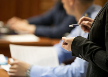 Keçmiş YAP funksionerinin oğlu məhkəmə zalında həbs edildi