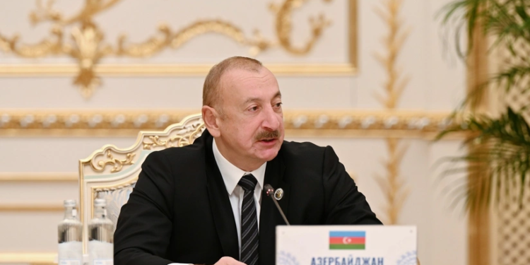İlham Əliyev: Tacikistan ilə Azərbaycan arasında münasibətlər ardıcıl şəkildə inkişaf edir