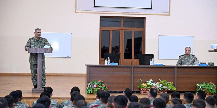 MN rəhbərliyi Ordunun təminatı və döyüş hazırlığını yoxlayıb