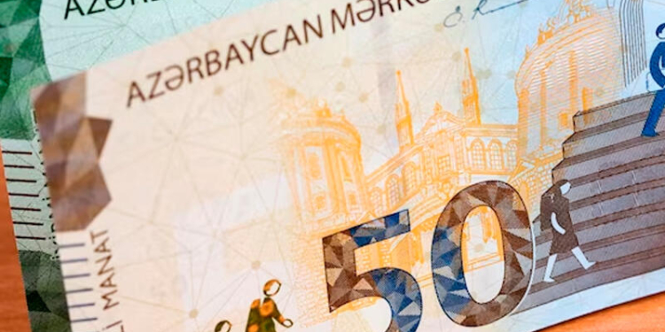 Bu şəxslərin maaşı 3 dəfə artdı - RƏSMİ