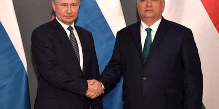 Putin və Orban telefonla danışdı