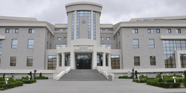 MM bu Məhkəmələrə hakimlərin təyin olunmasını qəbul edib