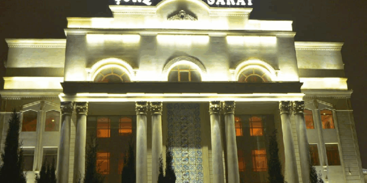 Gənc ofisiant bu şadlıq sarayında ölübmüş